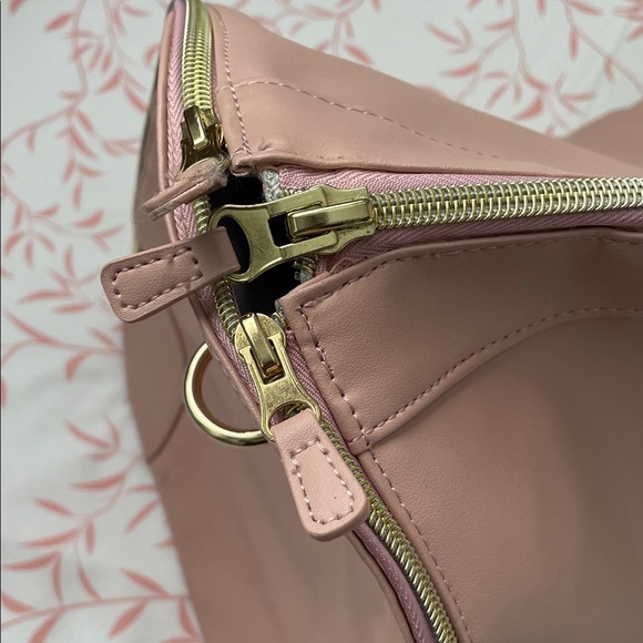 Convertible Carry On Garment Bag Foldable 2 in 1 duffel bag - Picture 5 of 14